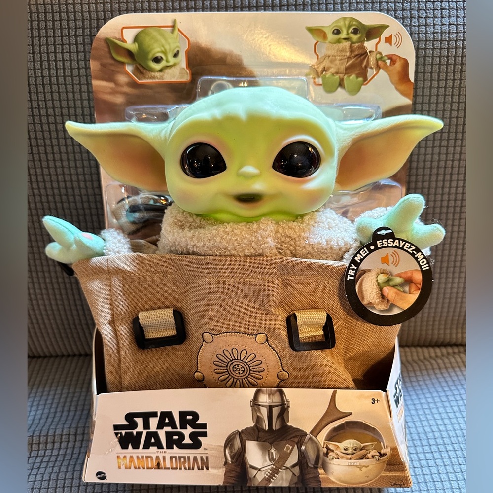 Star Wars The Child/Grogu/Baby Yoda 11” Plush with Carrier The Mandalorian NEW